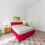 Roccamare - Comfort D'epoca E Vista Da Sogno Nel Cuore Di By Biz Apartamento *